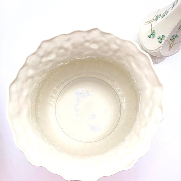 Belleek Pottery Four Leaf Clover Island Vase & Daisy Planter - Picture 11 of 13